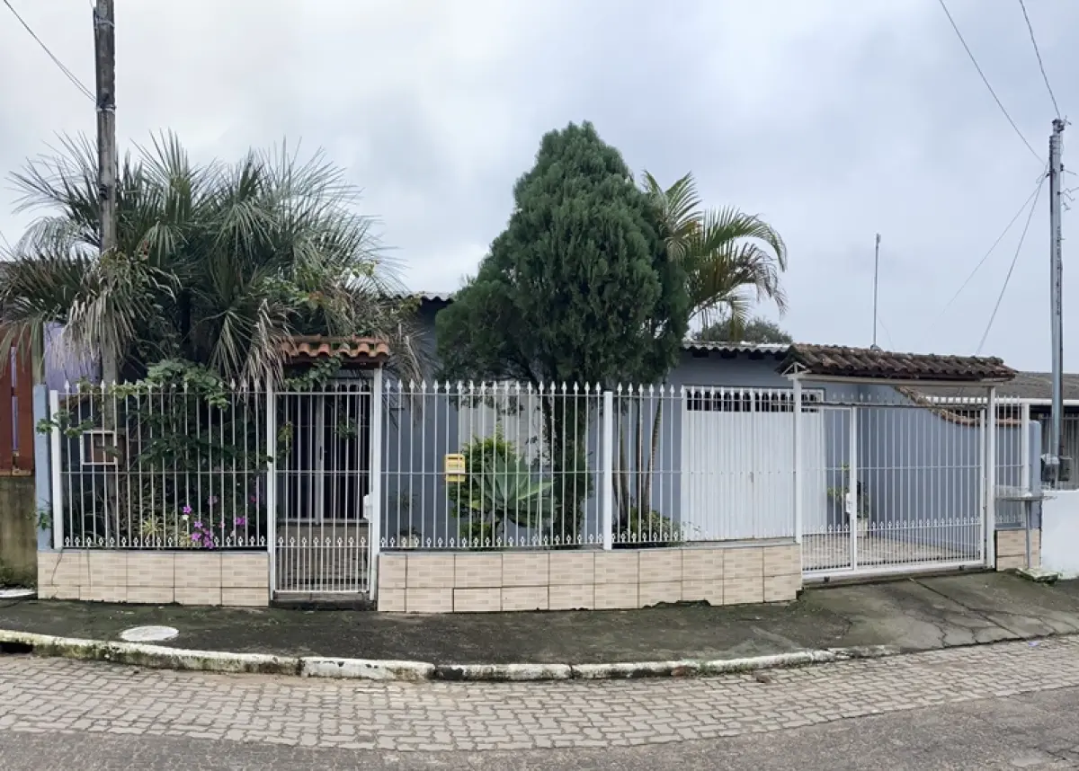 LOTE 157 - Um terreno constituído do lote número dez (10), da quadra número trinta e quatro (34)