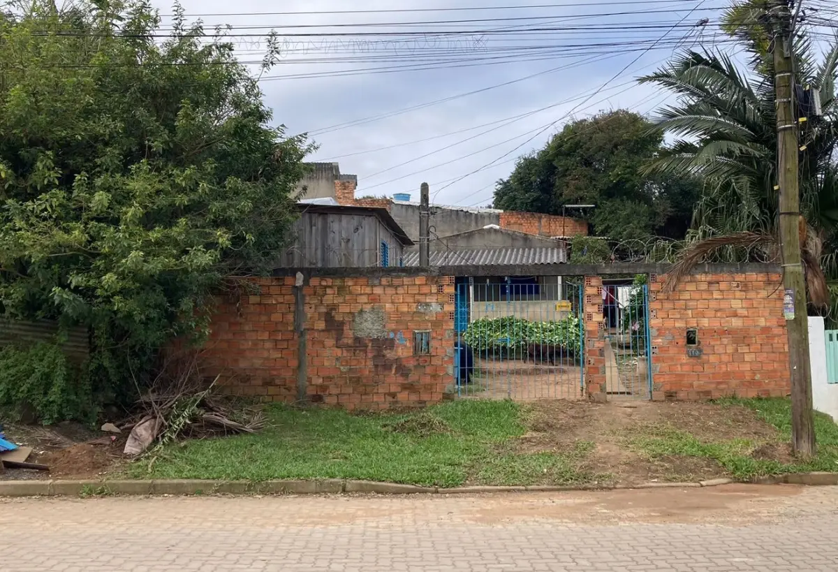 LOTE 115 - Um terreno constituído do lote número oito (8), da quadra número vinte e sete (27)