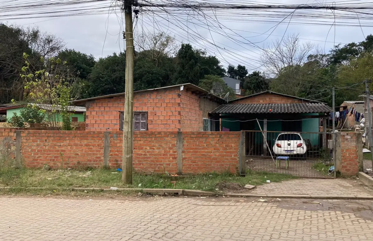 LOTE 118 - Um terreno constituído do lote número doze (12), da quadra número vinte e sete (27)