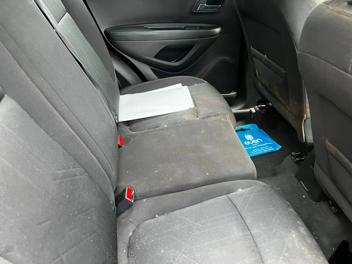 LOTE 001 - GM – Chevrolet – TRACKER LT 1.4 Turbo 16V Flex 4x2 aut., fabricação/modelo 2018/2018, cor: prata