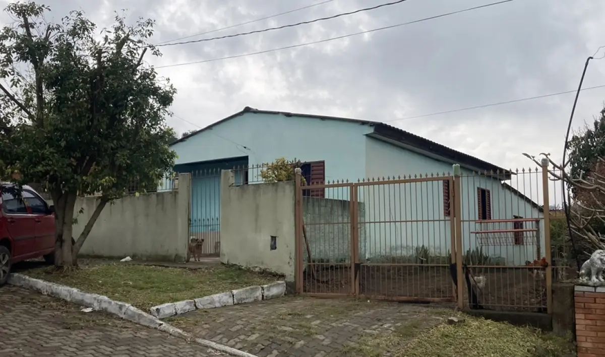 LOTE 063 - Um terreno constituído do lote número um (1), da quadra número vinte e quatro (24)