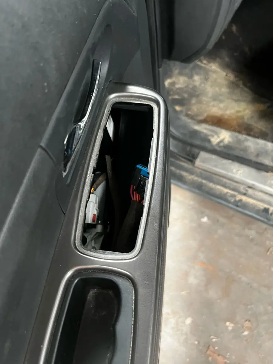 LOTE 000 - Jeep Cherokee Limited 3.7, fabricação/modelo 2011/2011