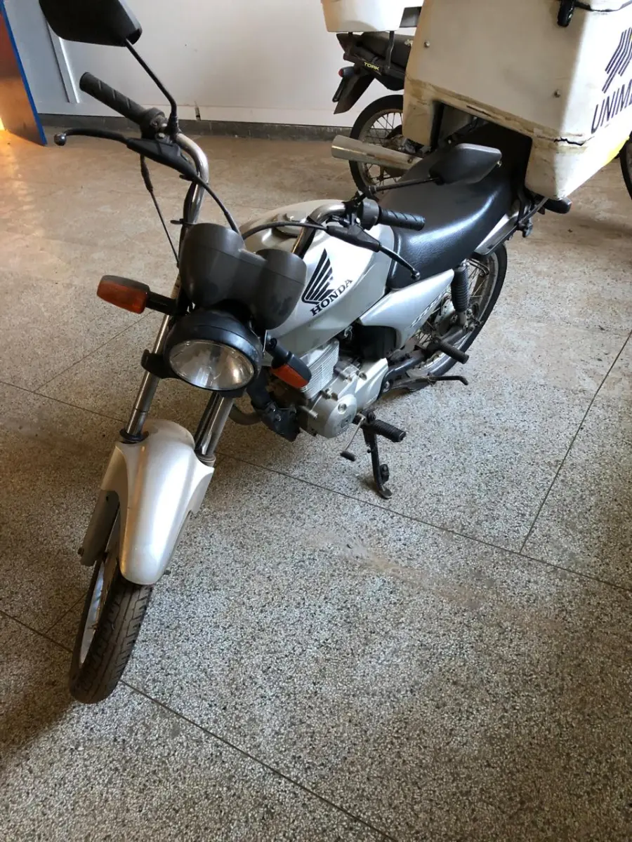 LOTE 009 - HONDA CG 150