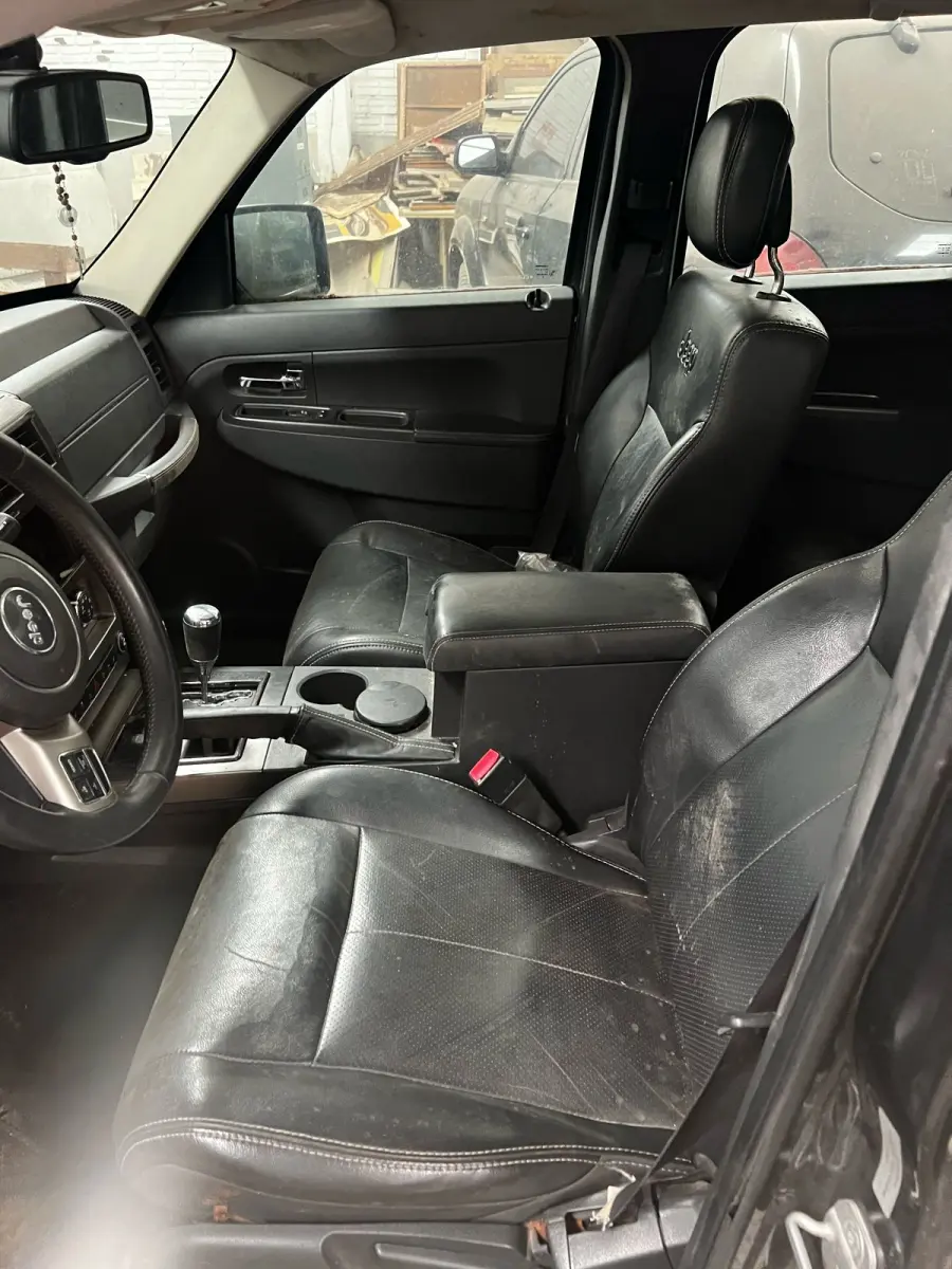 LOTE 000 - Jeep Cherokee Limited 3.7, fabricação/modelo 2011/2011