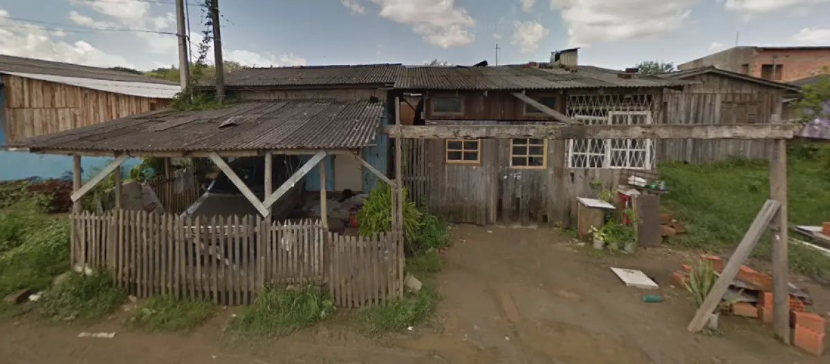 LOTE 150 - Um terreno constituído do lote número quatro (4), da quadra número trinta e quatro (34)