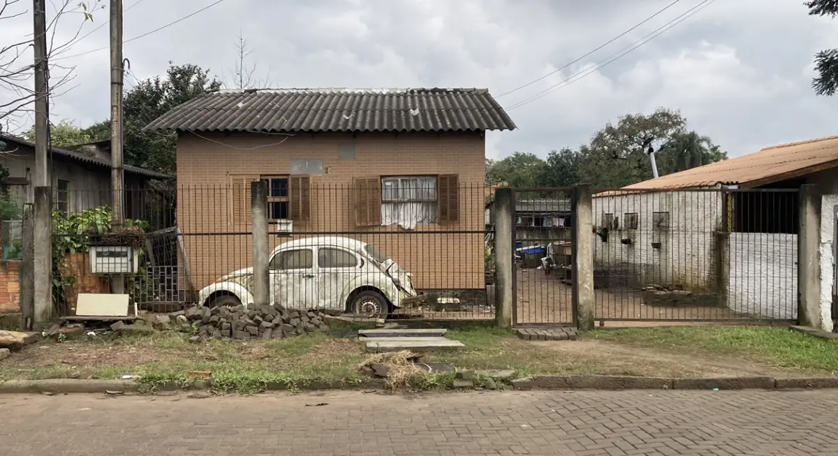 LOTE 087 - Um terreno constituído do lote número sete (7), da quadra número vinte e cinco (25)