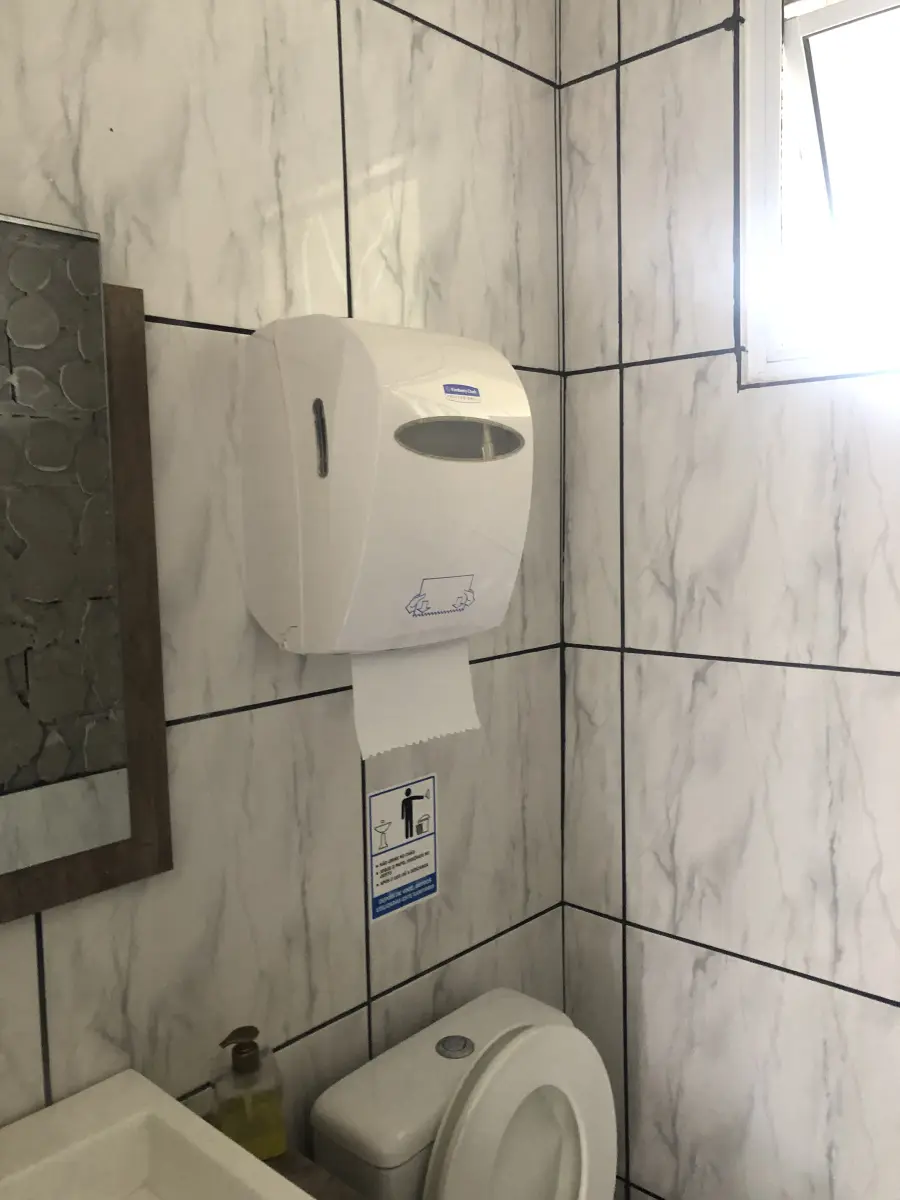 LOTE 001 - LOTE ENGLOBADO DE MAQUIINAS E EQUIPAMENTOS