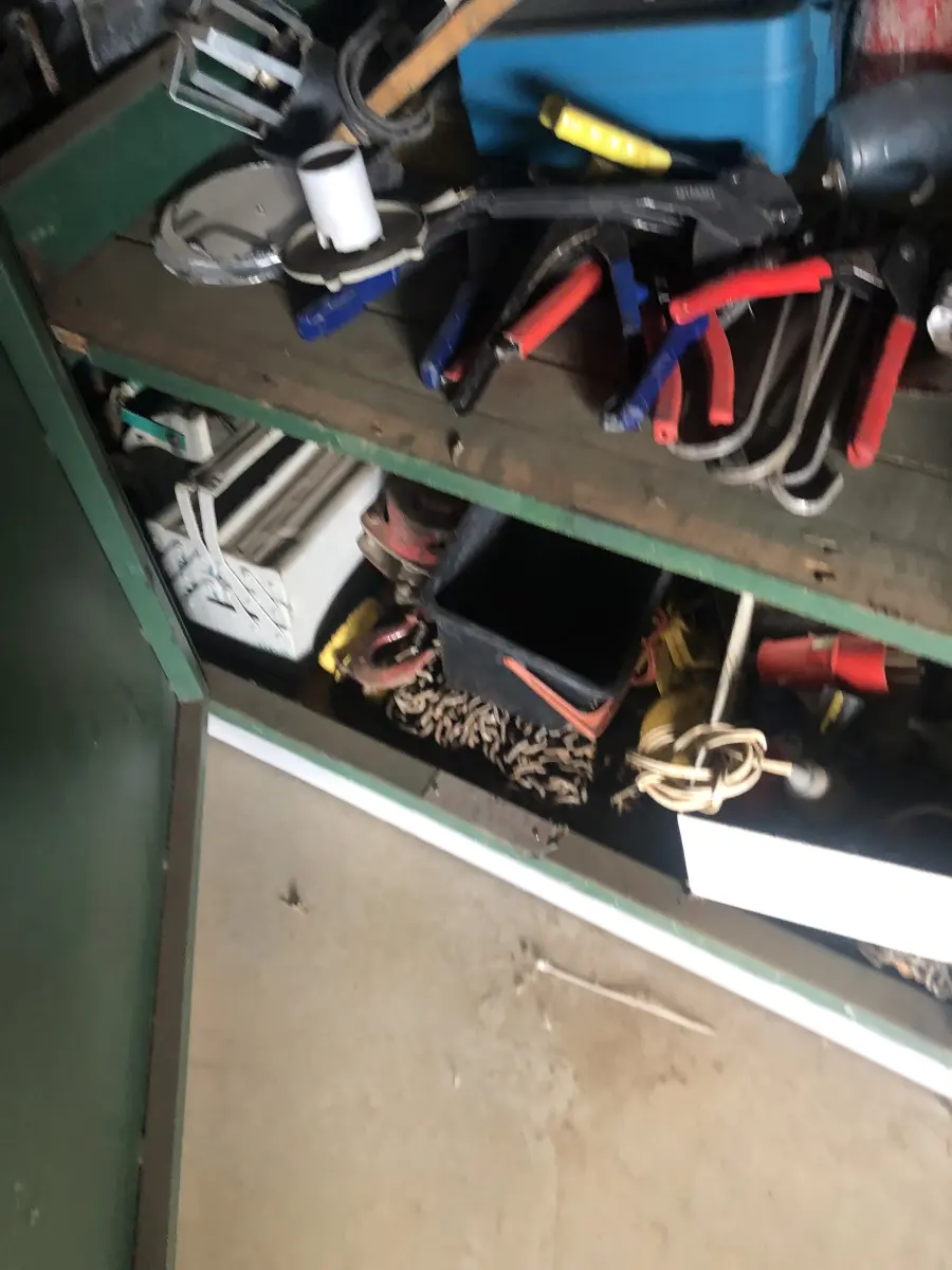 LOTE 001 - LOTE ENGLOBADO DE MAQUIINAS E EQUIPAMENTOS