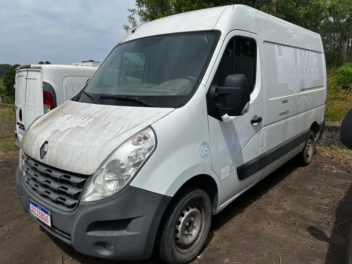 LOTE 003 - O veículo Renalt Master 2.3 dCI Furgao 16V Diesel, ano 16/17