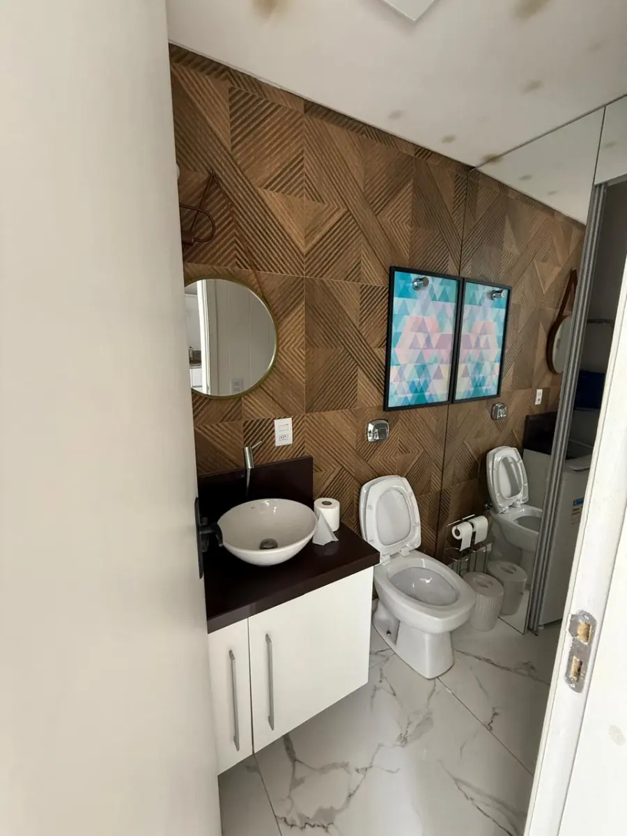 LOTE 002 - O apartamento nº 502 e o Box n° 19, do Edifício Residencial Bella Mare, situado à avenida Beira Mar, nº 1035, em Capão da Canoa/RS. (ATENÇÃO OS MOVEIS, AR CONDICIONADO, EQUIPAMENTOS, CORTINAS NÃO ESTÃO INCLUIDOS NO LEILÃO E SERÃO RETIRADOS APÓS O LEILÃO) DETALHES COM O LEILOEIRO