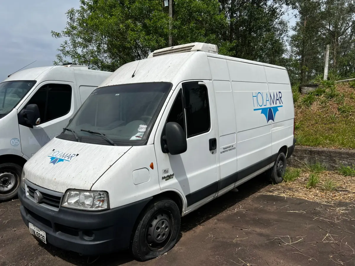 LOTE 004 - O veículo Fiat Ducato Mai. Curta 2.3 T.Alto ME Diesel, Ano 2014