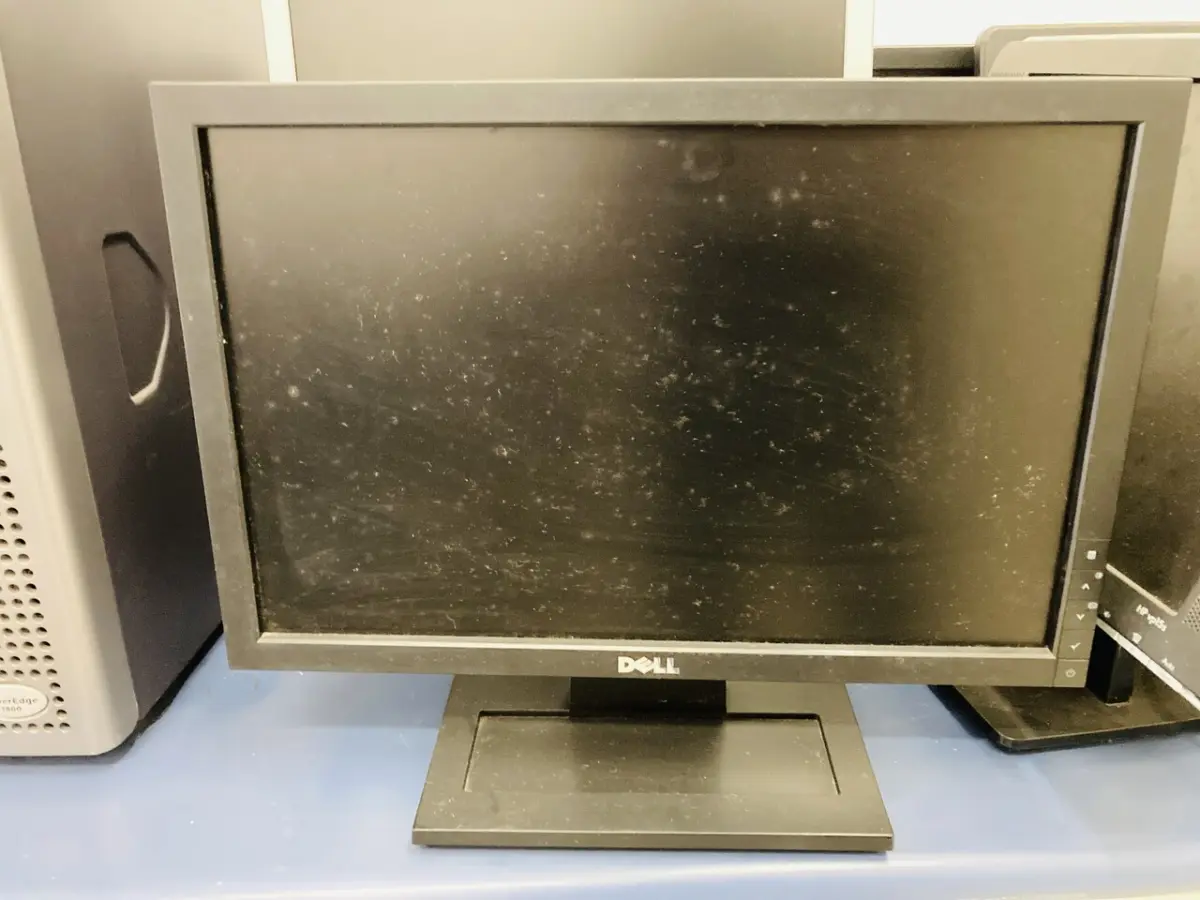 LOTE 007 - Bens diversos