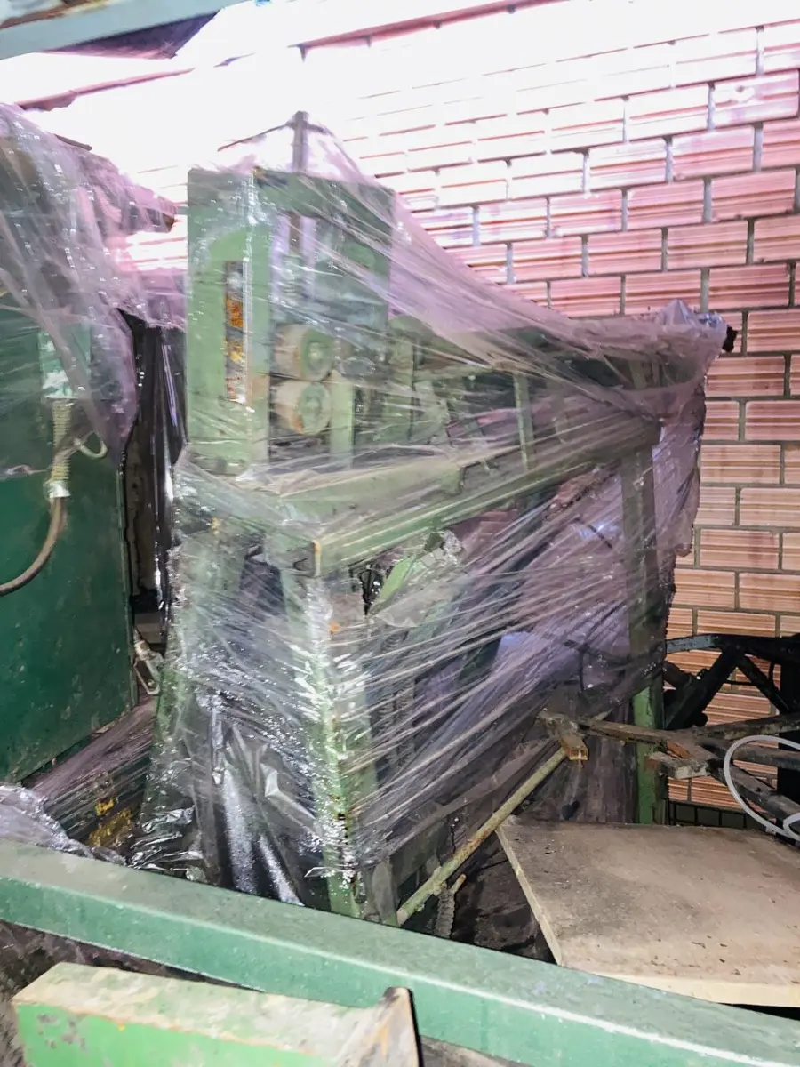 LOTE 100 - Máquina de corte de arame