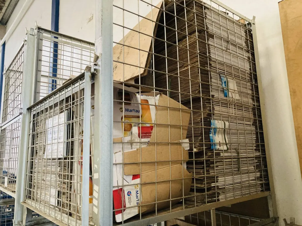 LOTE 007 - Bens diversos