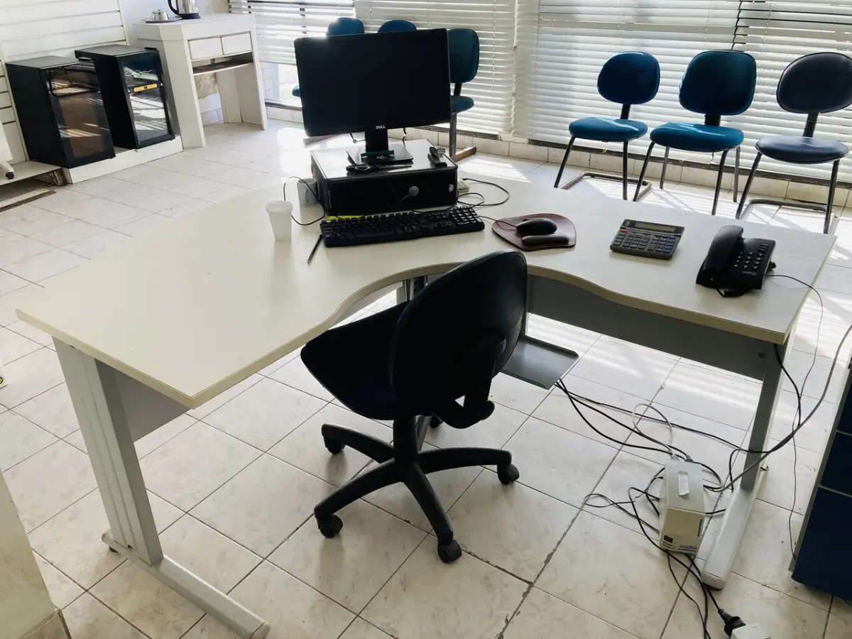 LOTE 007 - Bens diversos