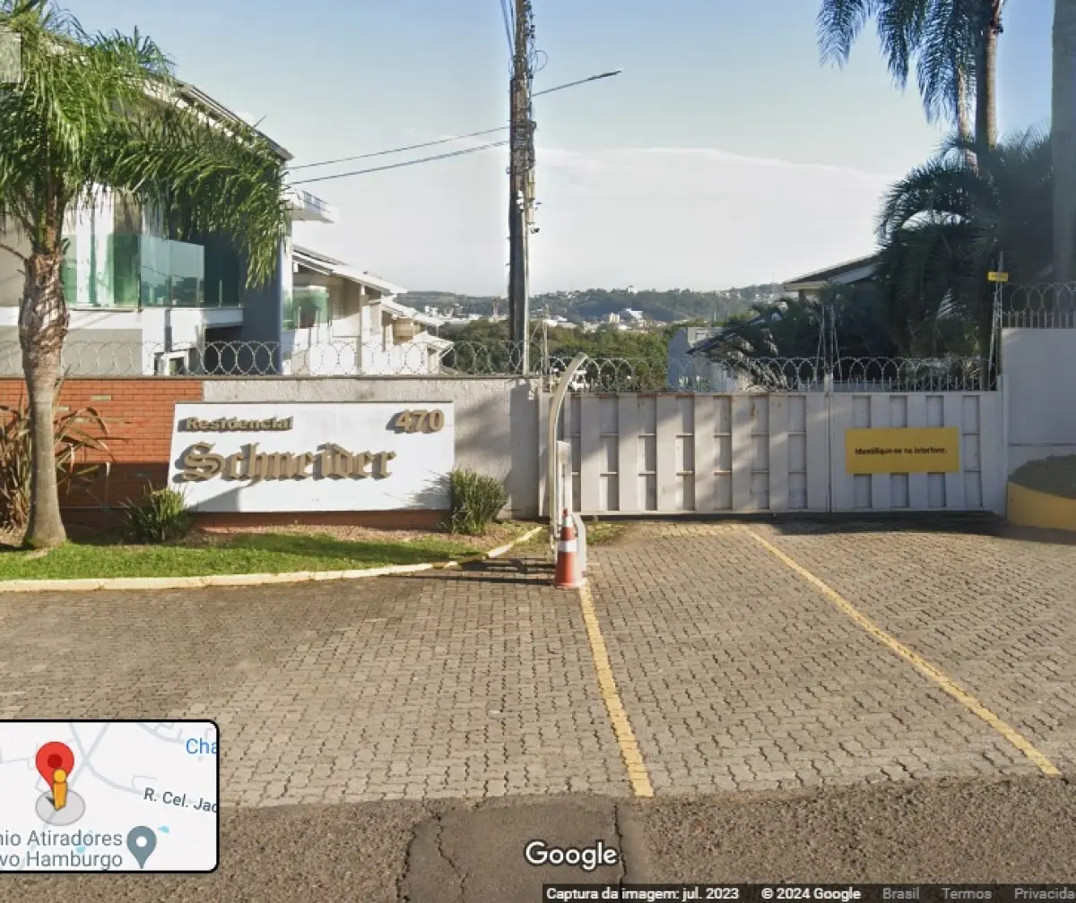 LOTE 016 - A casa nº 05 do Condomínio Residencial Schneider na Rua Doutor João Daniel Hillebrand nº 470, um prédio residencial em alvenaria com 02 pavimentos, com o respectivo terreno situado no bairro Rondônia