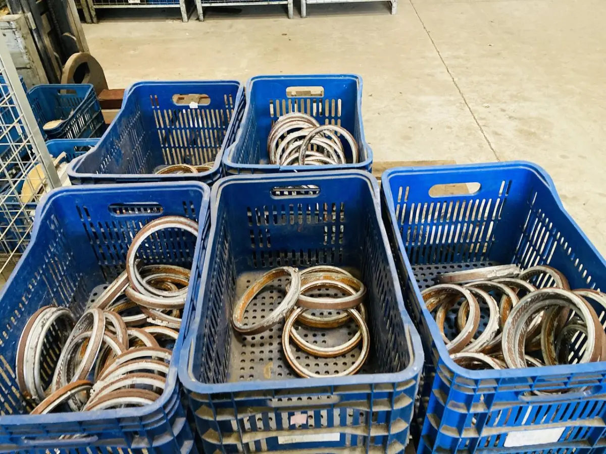 LOTE 007 - Bens diversos