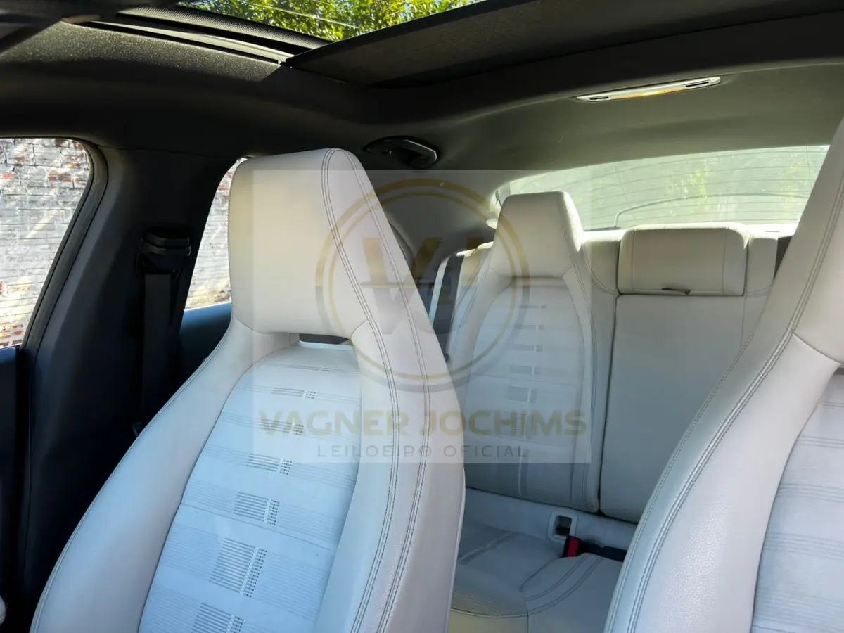 LOTE 000 - Mercedes-Benz CLA-200 1.6 TB 16V Flex Aut fabricação/modelo 2018/2018, cor preta