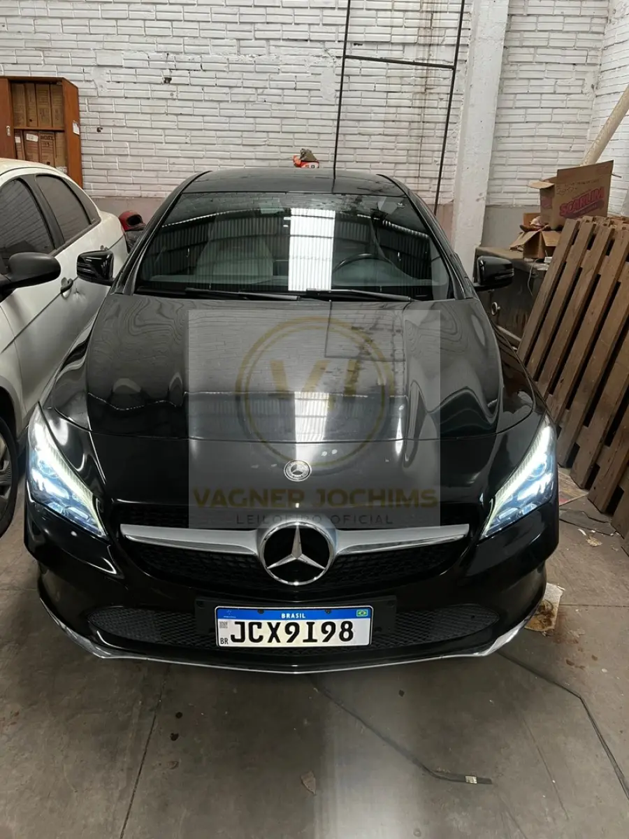 LOTE 000 - Mercedes-Benz CLA-200 1.6 TB 16V Flex Aut fabricação/modelo 2018/2018, cor preta