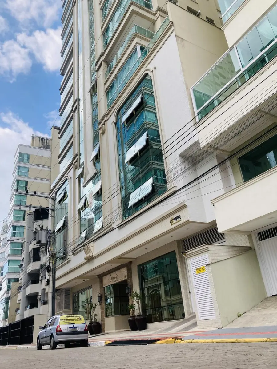 LOTE 014 - A fração ideal de 4,7466% correspondente ao apartamento 1302, localizado no 11º pavimento do Edifício Gênesis Residence, o qual contém área privativa de 153,1500m2