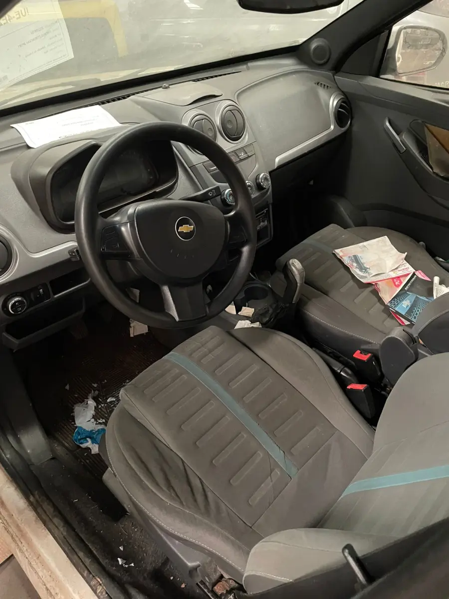 LOTE 000 - Chevrolet Montana/Sport