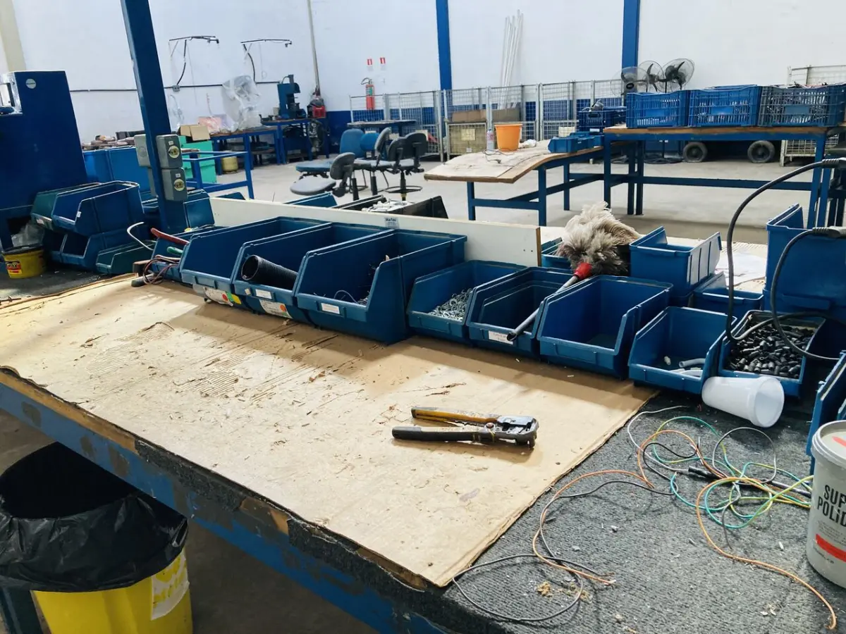 LOTE 007 - Bens diversos