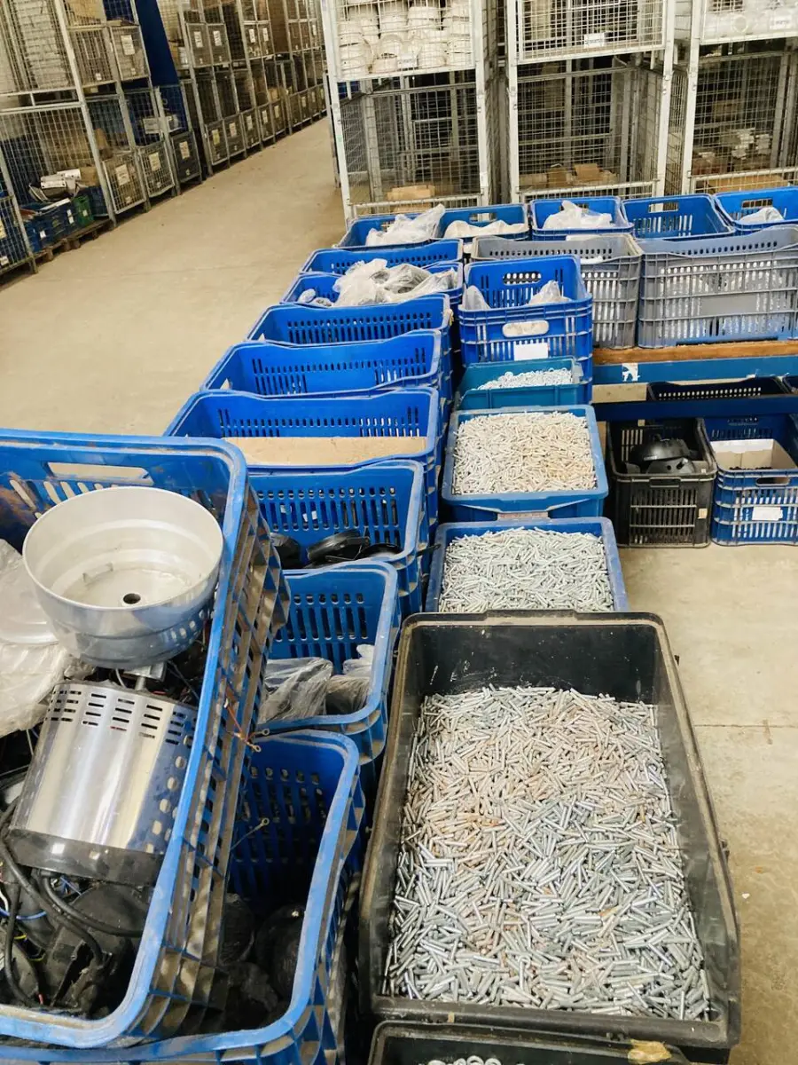 LOTE 007 - Bens diversos