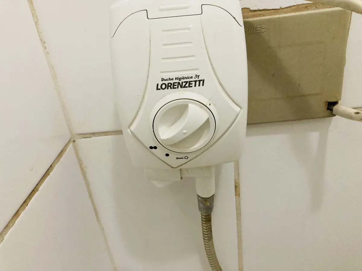 LOTE 007 - Bens diversos