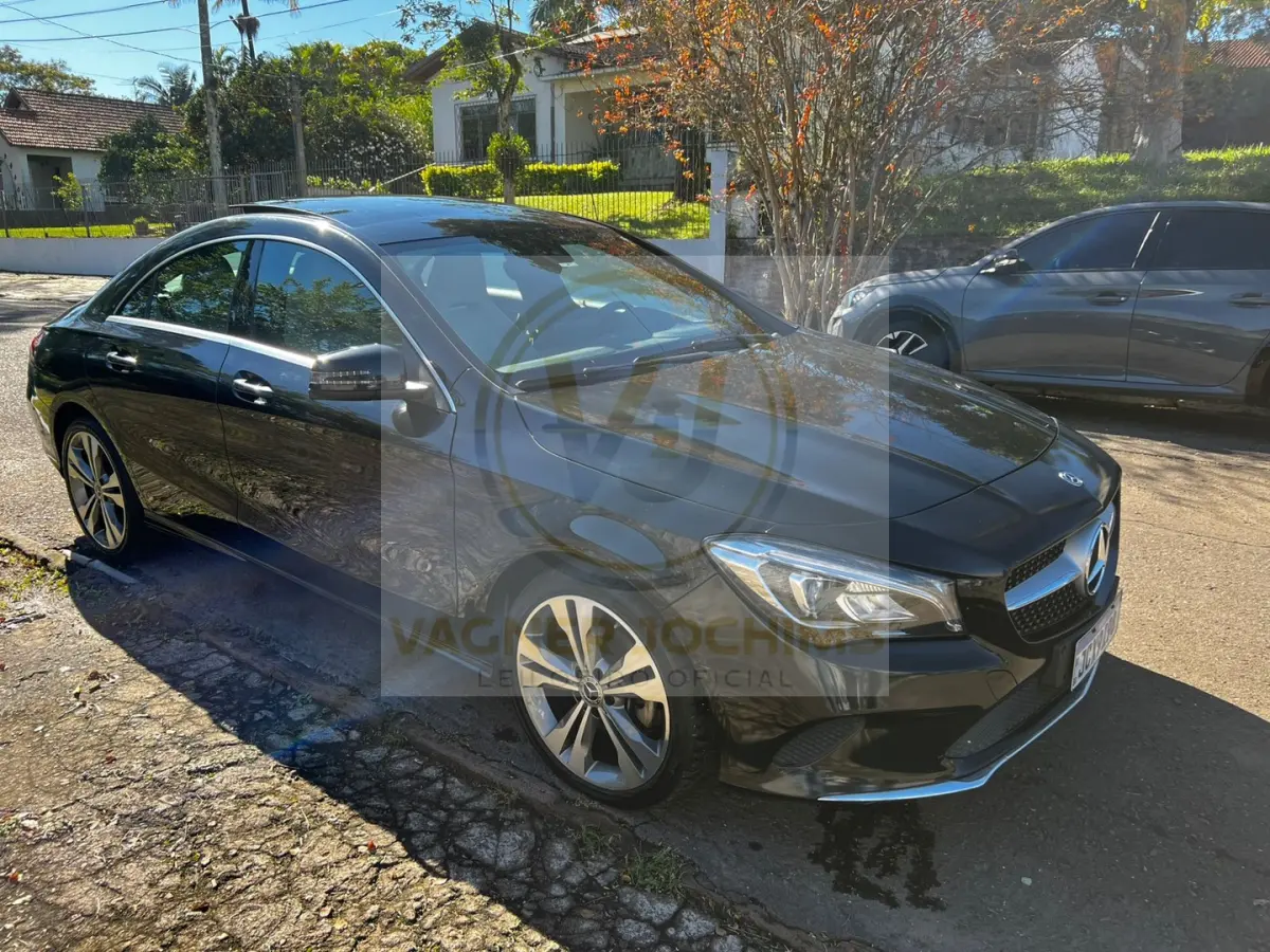 LOTE 000 - Mercedes-Benz CLA-200 1.6 TB 16V Flex Aut fabricação/modelo 2018/2018, cor preta