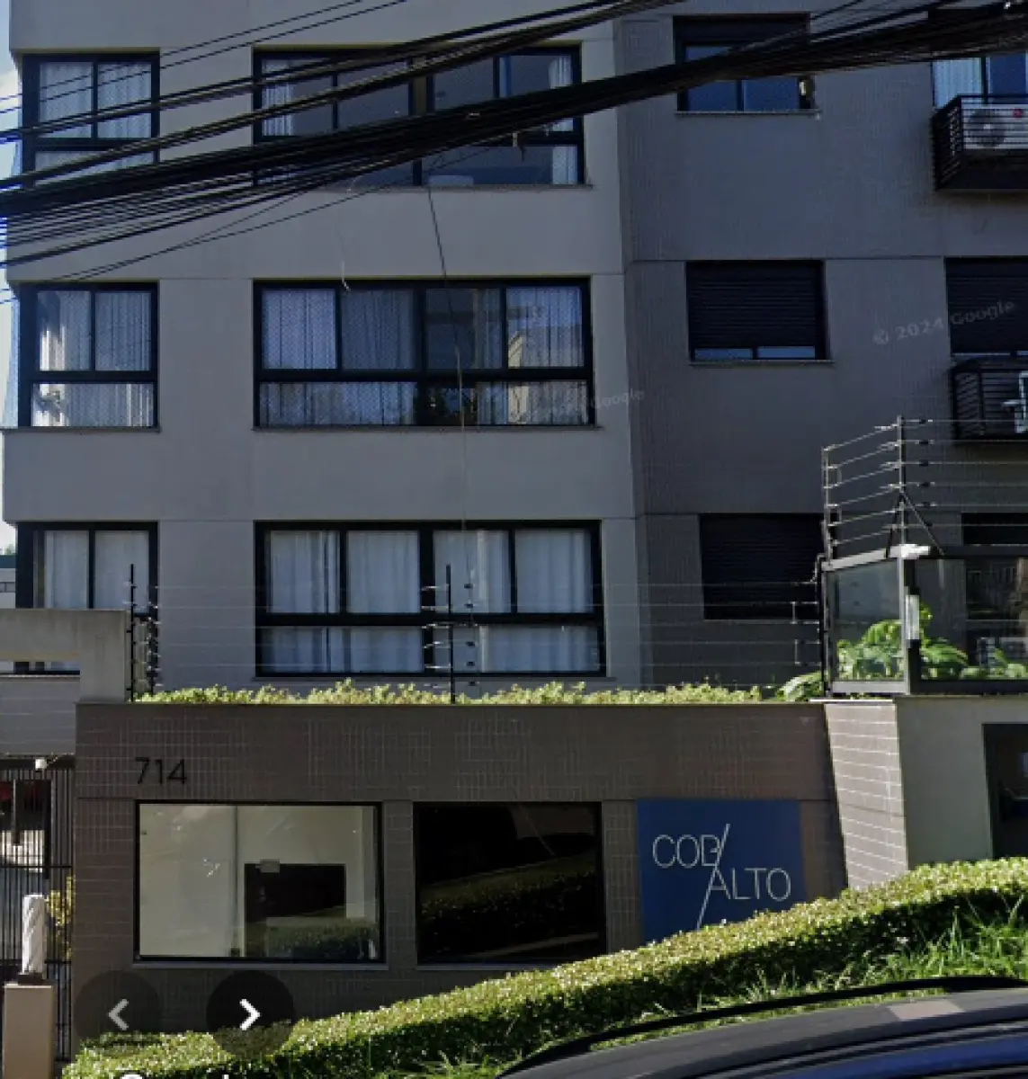 LOTE 000 - O apartamento nº 401 do Edifício Cobalto, sito na Rua Miguel Couto, nº 714 possuindo 107,64m² de área real privativa