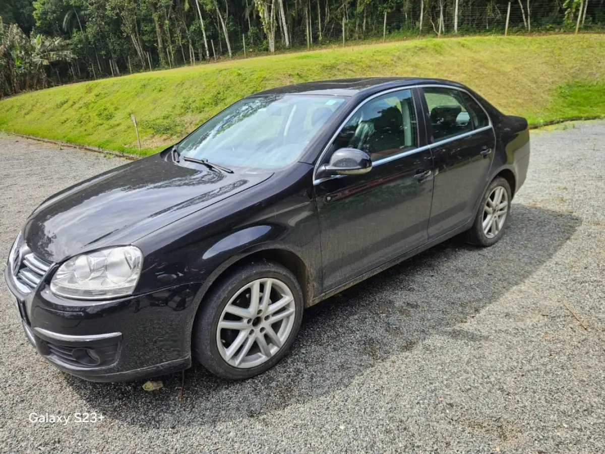LOTE 003 - VW - Volkswagen, JETTA 2.5 20V 150/170cv Tiptronic fabricação/modelo 2008/2009