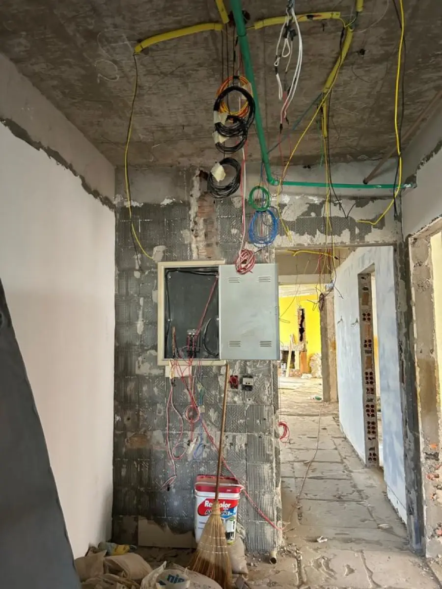 LOTE 001 - LEILÃO DE APT 1001 LUXO 325M2  BAIRRO MONT’SERRAT - POA/RS - Antonio Parreiras 140.