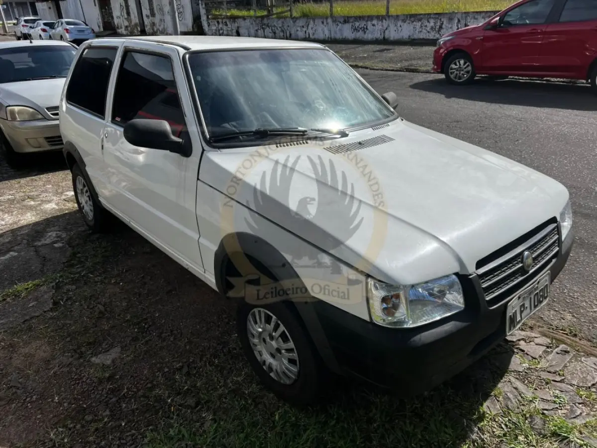 LOTE 002 - Fiat Uno Mille WAY ECONOMY 1.0 F.Flex 2p