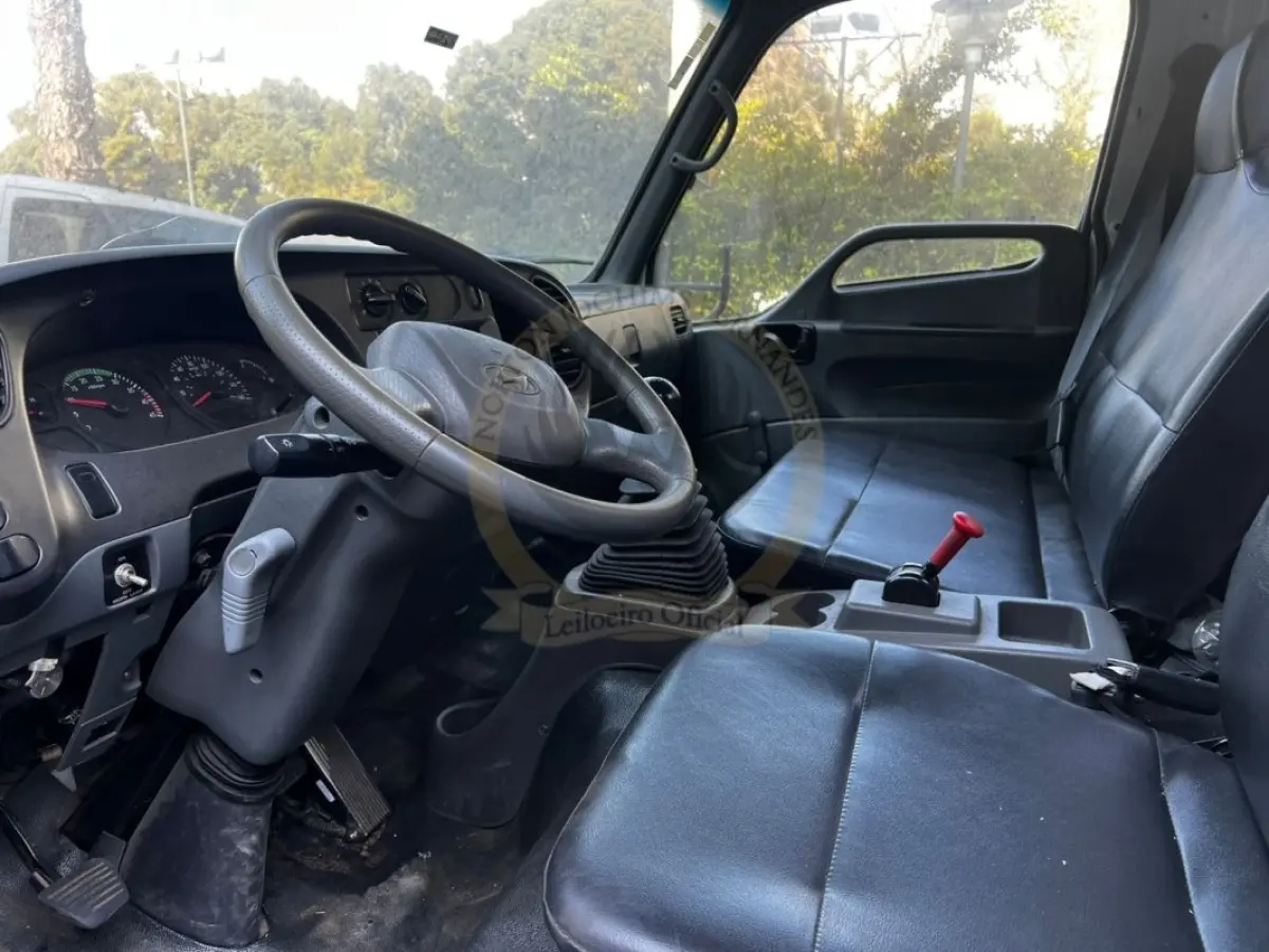 LOTE 007 - Caminhão Hyundai/HD80, fabricação/modelo 2021/2022, diesel, cor branca, carroceria fechada (sem chave)