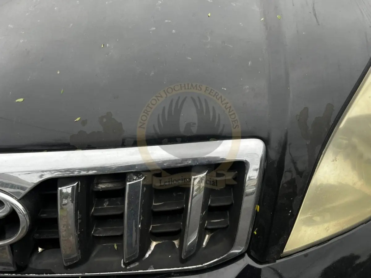 LOTE 003 - Toyota Land Cruiser Prado 3.0 4x4 TB Diesel Aut