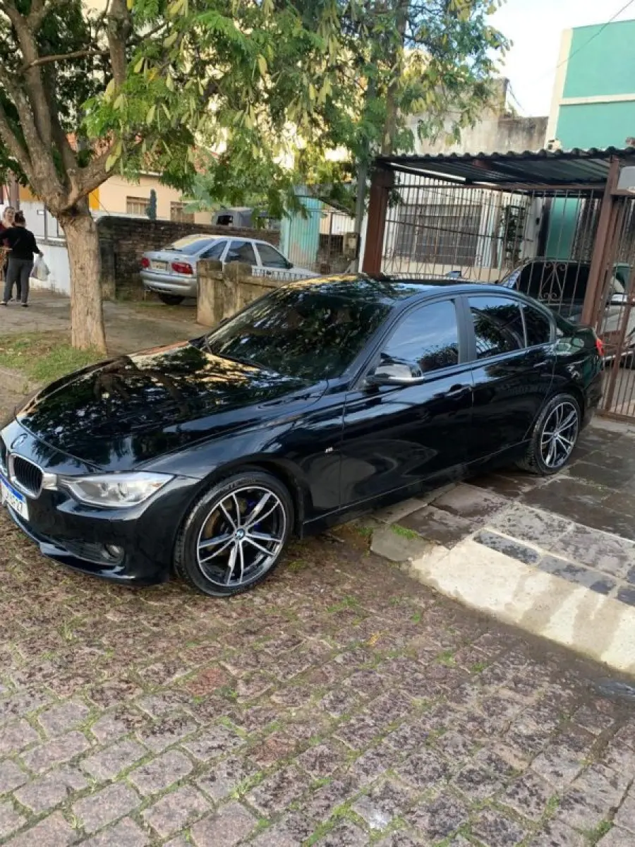 LOTE 002 - I/BMW 320I ACTIVE FLEX ANO 2013/2014