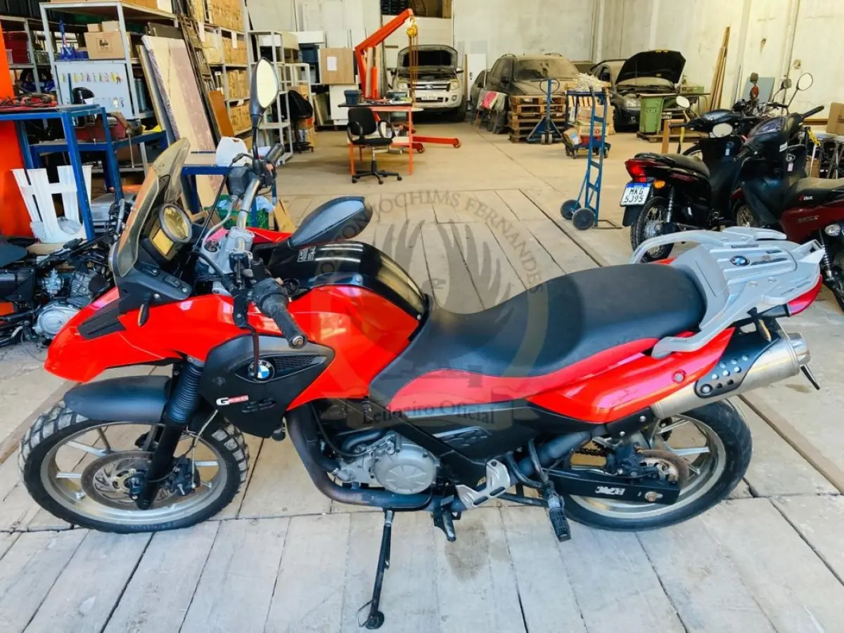 LOTE 009 - BMW/G 650 GS, fabricação/modelo 2012/2013, placa LQR 7616, cor vermelha