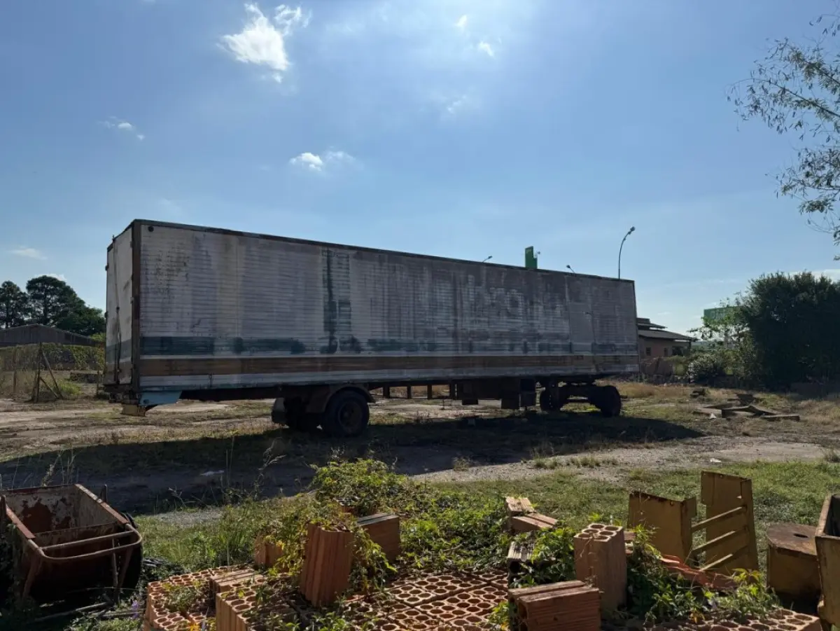 LOTE 001 - Lote sucatas