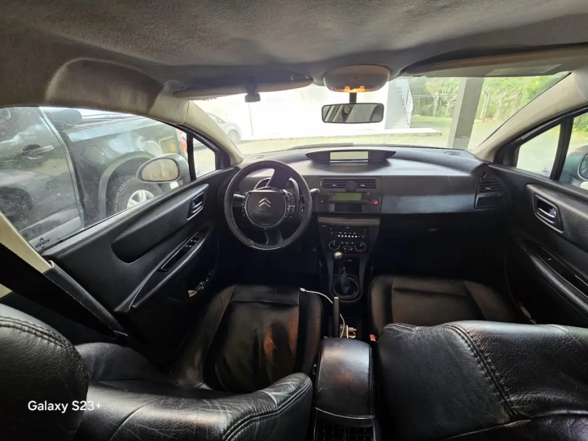 LOTE 005 - Citroen C4 GLX 2.0 Flex 16V 5p, fabricação/modelo 2010