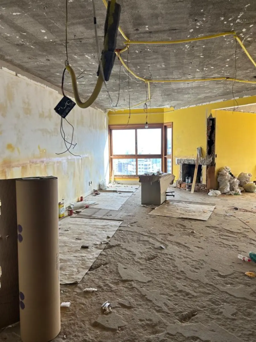 LOTE 001 - LEILÃO DE APT 1001 LUXO 325M2  BAIRRO MONT’SERRAT - POA/RS - Antonio Parreiras 140.