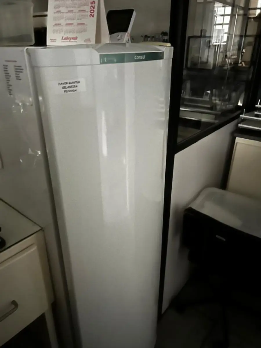 LOTE 000 - FARMACIA DE MANIPULAÇÃO COMPLETA