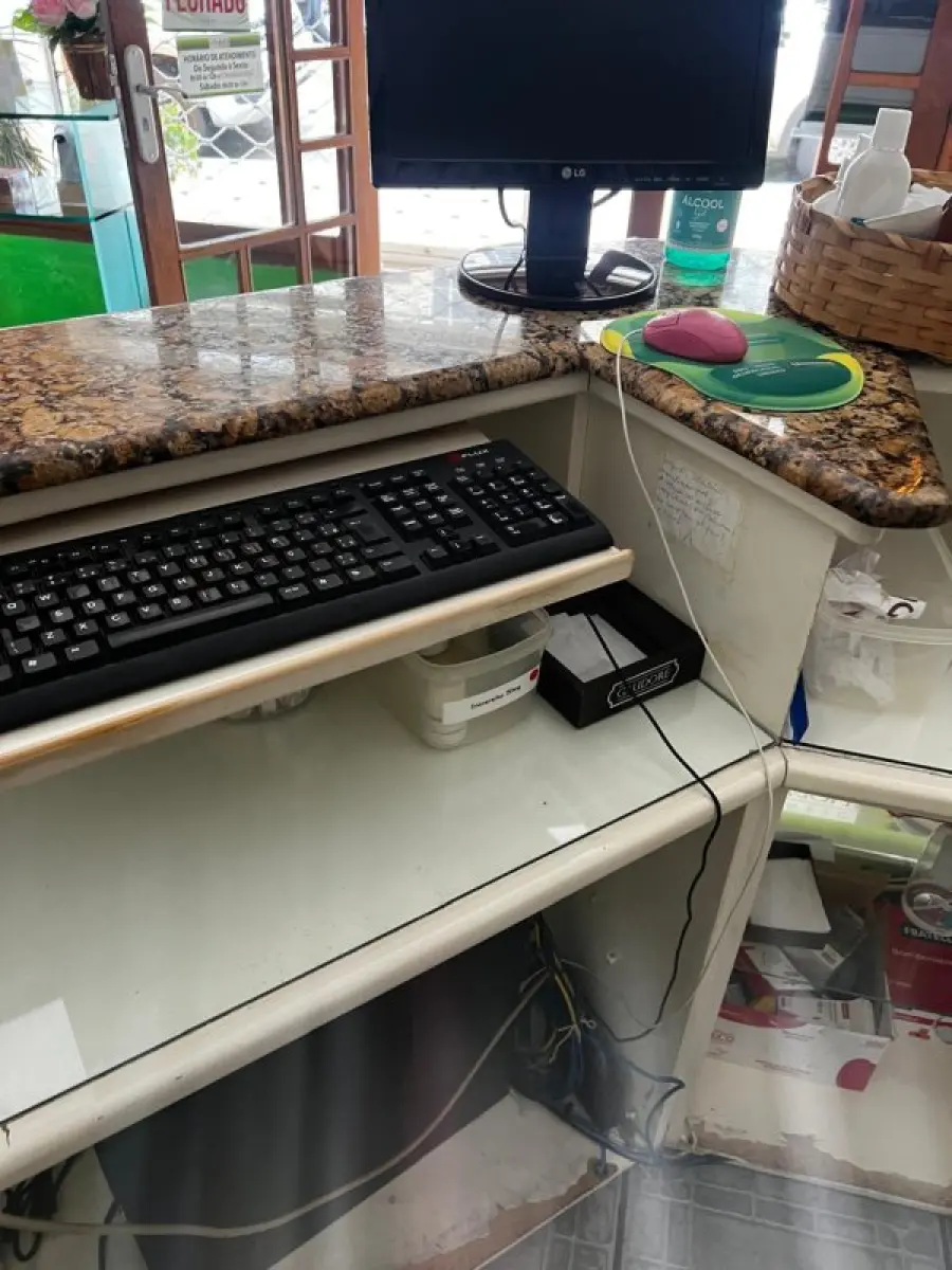 LOTE 000 - FARMACIA DE MANIPULAÇÃO COMPLETA