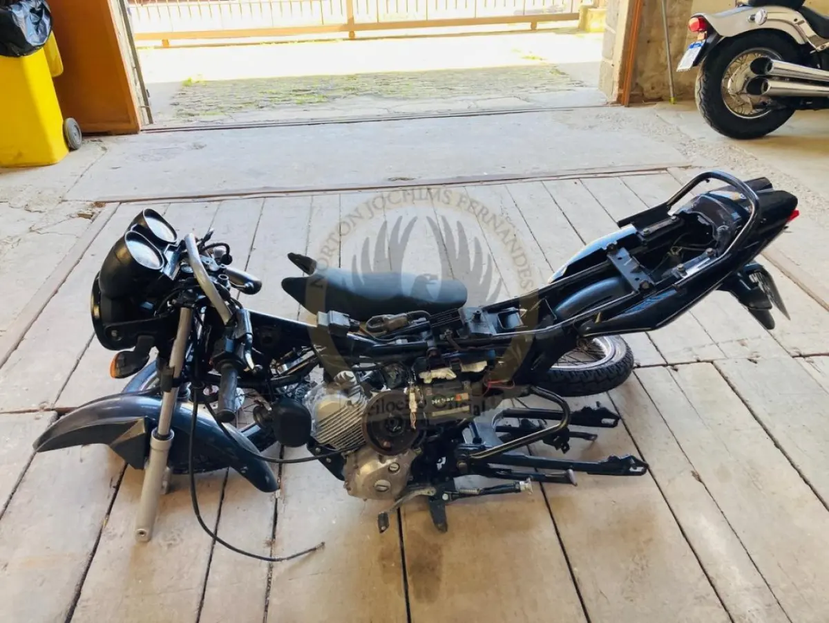 LOTE 011 - YAMAHA/YBR 125 FACTOR K1, fabricação/modelo 2014/2015, placa QHI 9A73, cor vermelha