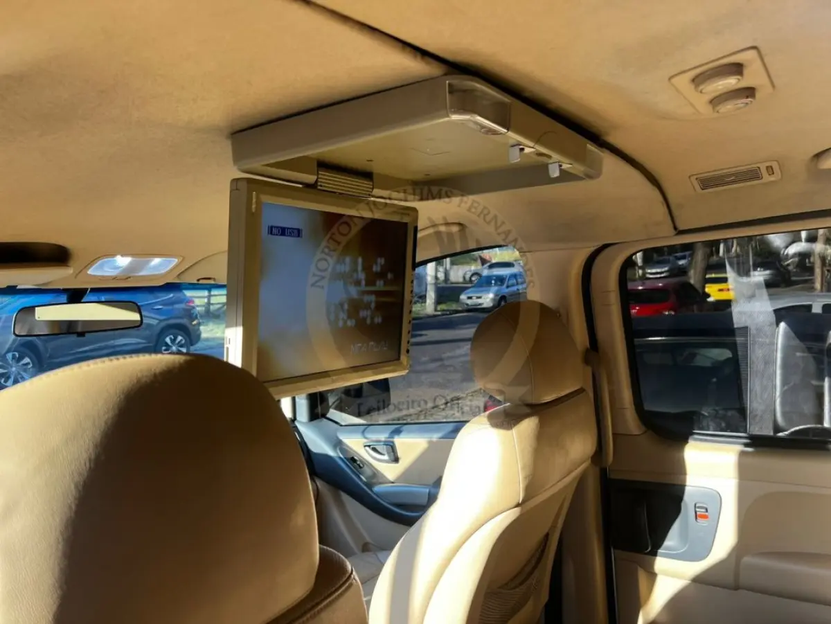 LOTE 004 - H1 Starex SVX 2.4 16V, fabricação/modelo 2008/2009