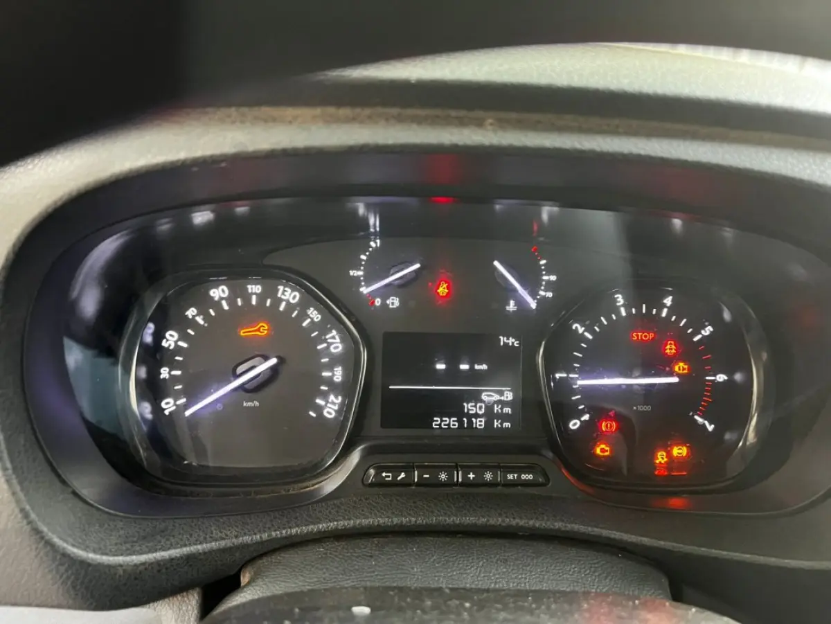 LOTE 000 - Peugeot Expert Business Pack 1.6 Turbo Diesel, ano 2020/20, Branca