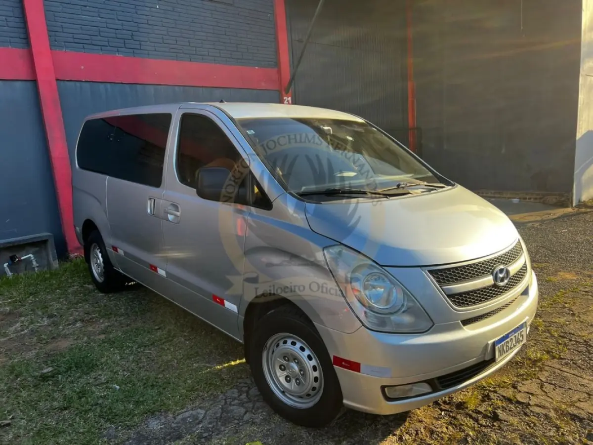 LOTE 004 - H1 Starex SVX 2.4 16V, fabricação/modelo 2008/2009