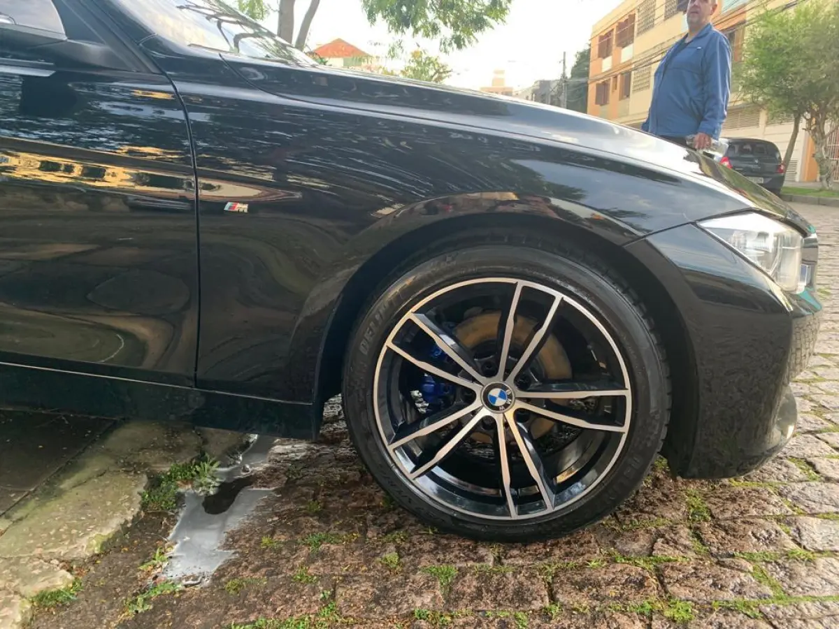 LOTE 002 - I/BMW 320I ACTIVE FLEX ANO 2013/2014