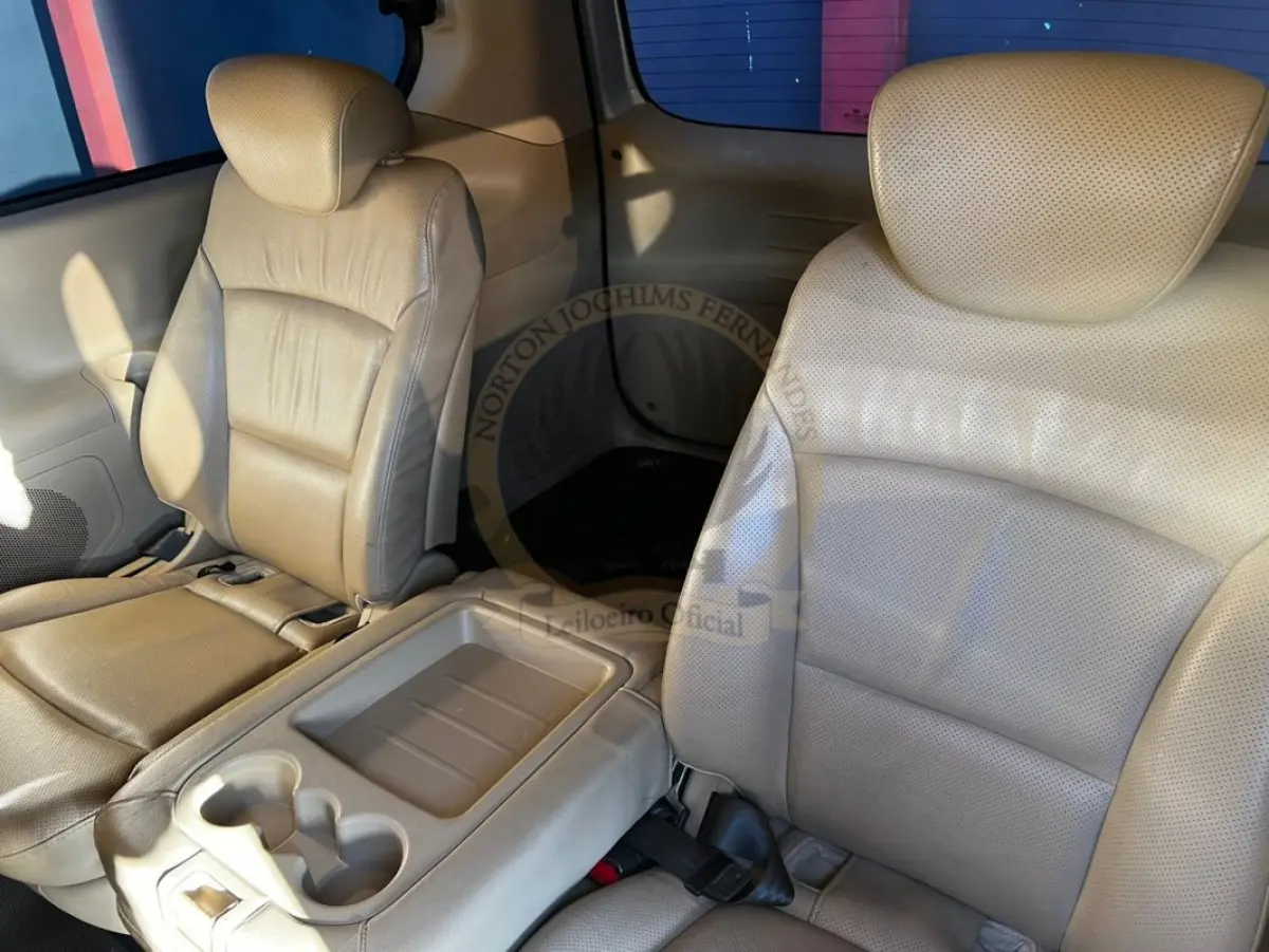 LOTE 004 - H1 Starex SVX 2.4 16V, fabricação/modelo 2008/2009