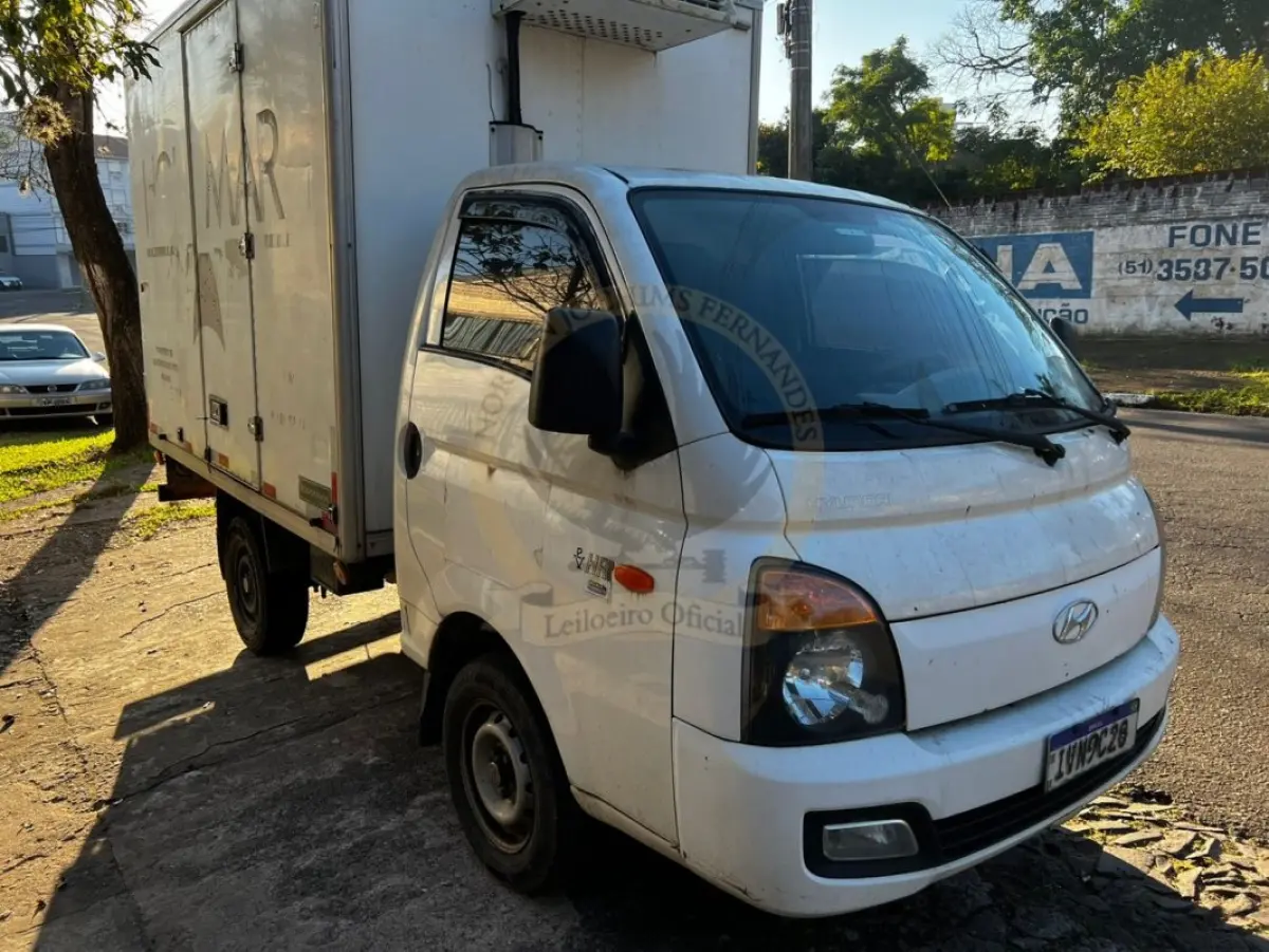 LOTE 002 - Hyundai HR 2.5 TCI Diesel (RS/RD)
