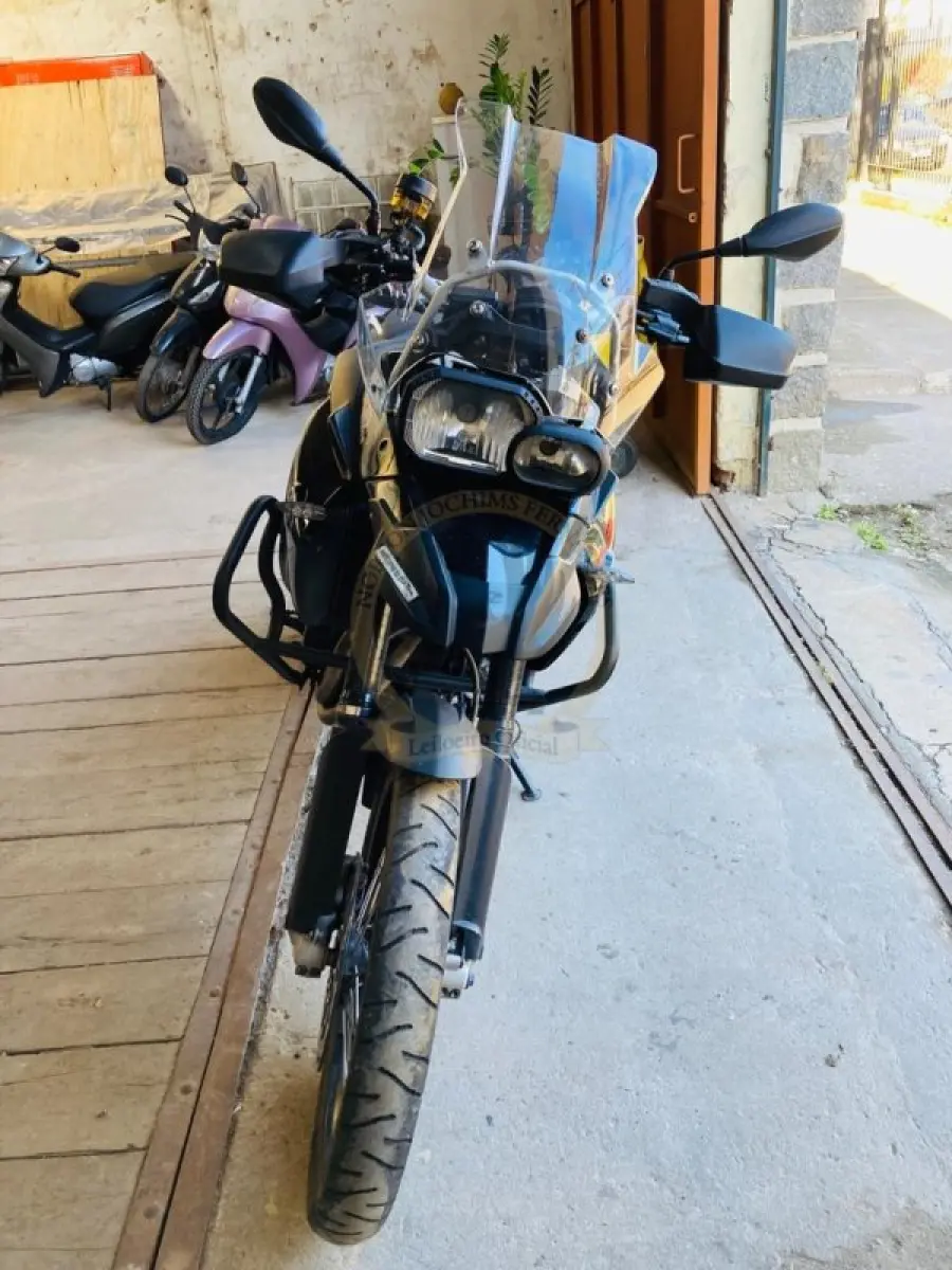 LOTE 008 - BMW/F 800 GS, fabricação/modelo 2012/2012, placa MJQ 8H84, cor preta